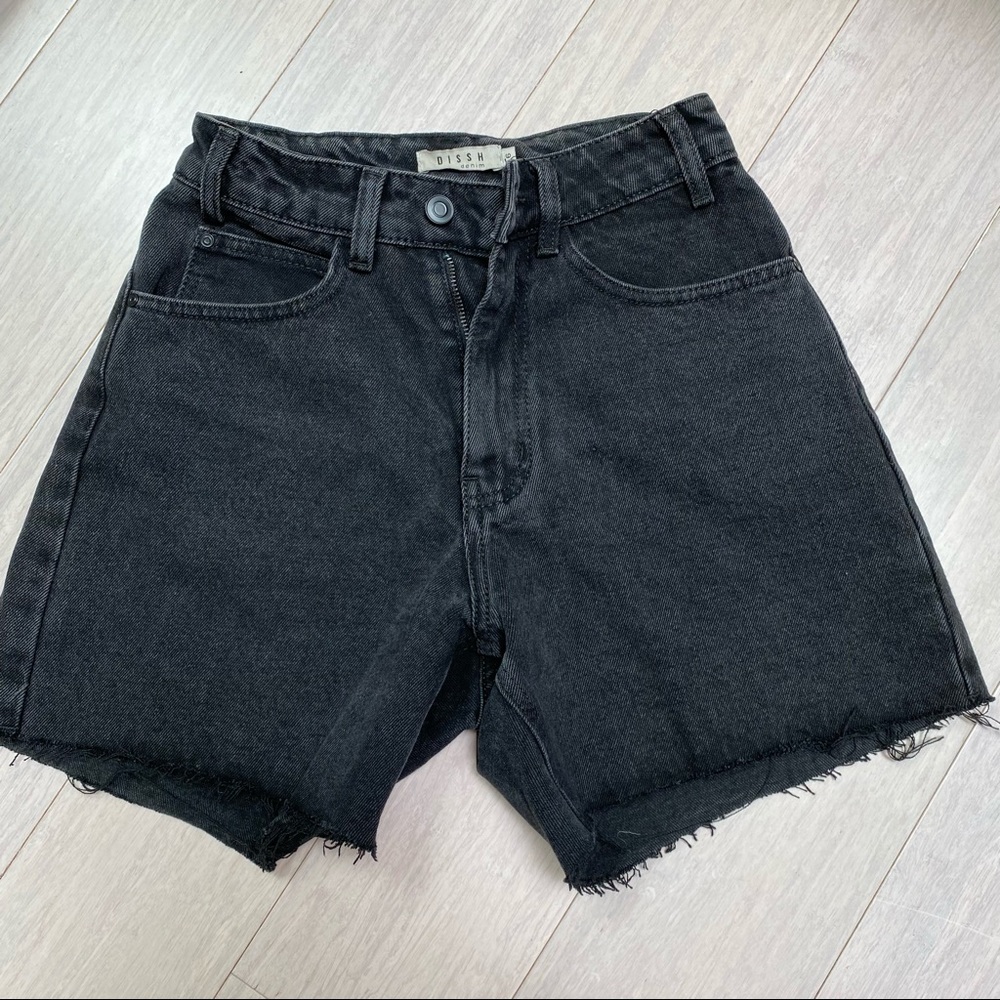 DISSH Black Denim mom short